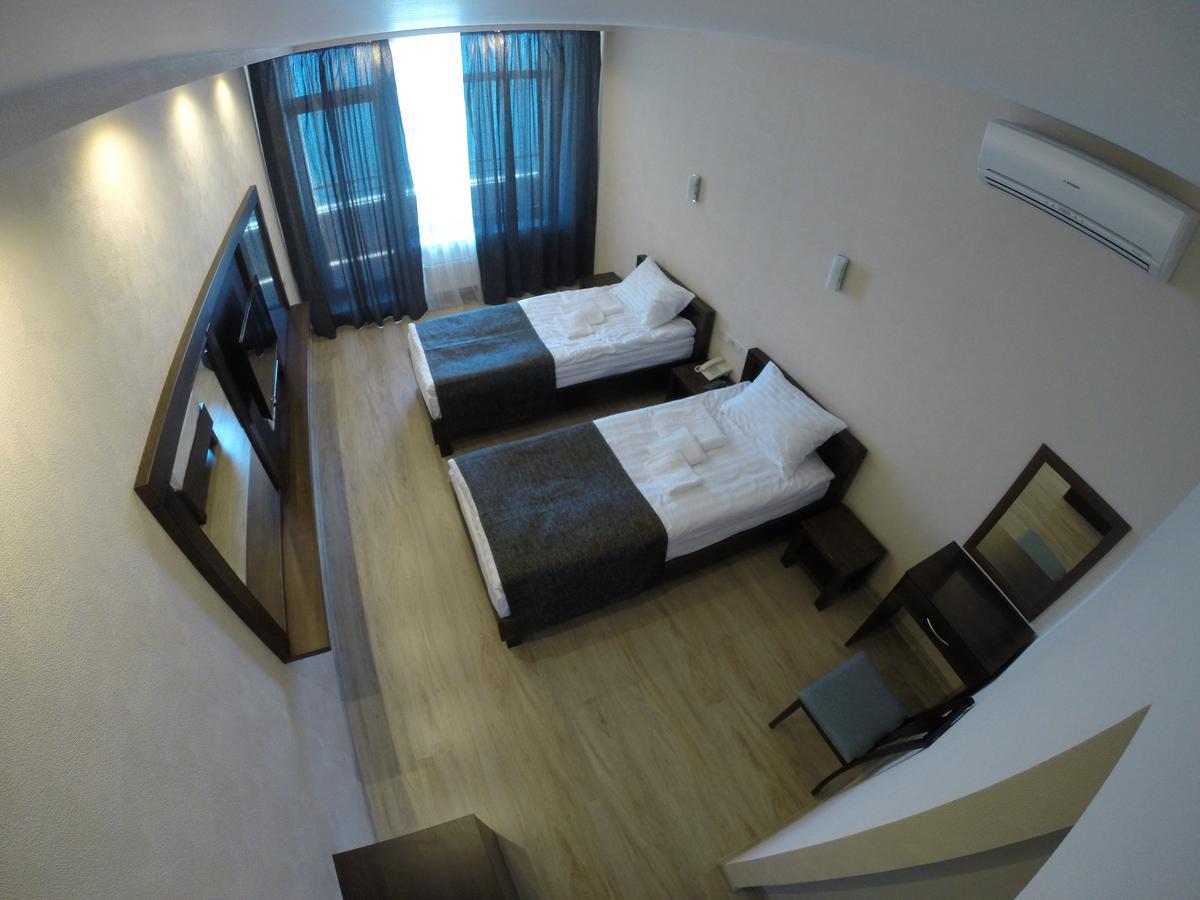 Hotel Viro Tschornomorske Exterior foto